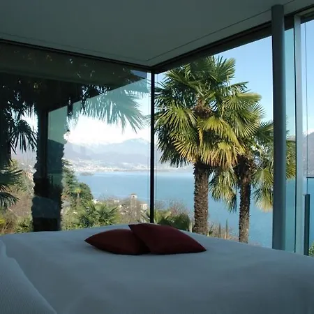 Piodina Sleeps 5 Air Con Wifi Brissago