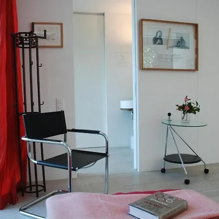 Piodina Sleeps 5 Air Con Wifi