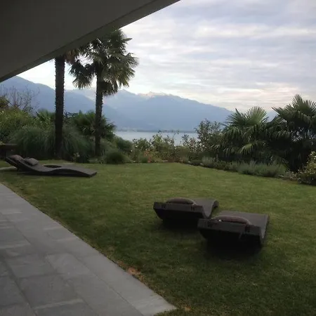 Piodina Sleeps 5 Air Con Wifi